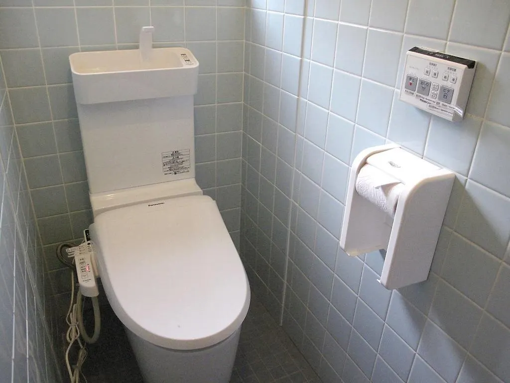 Guesthouse Higashiyama Kyoto 0*,  Japan